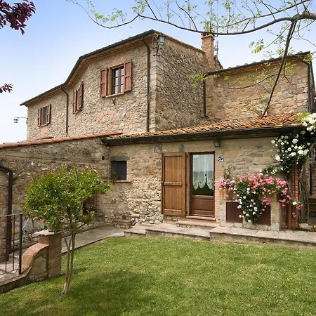 Agriturismo Fontesettimena Appartamento Rondine- Appartamento Capriolo Volterra Exterior photo